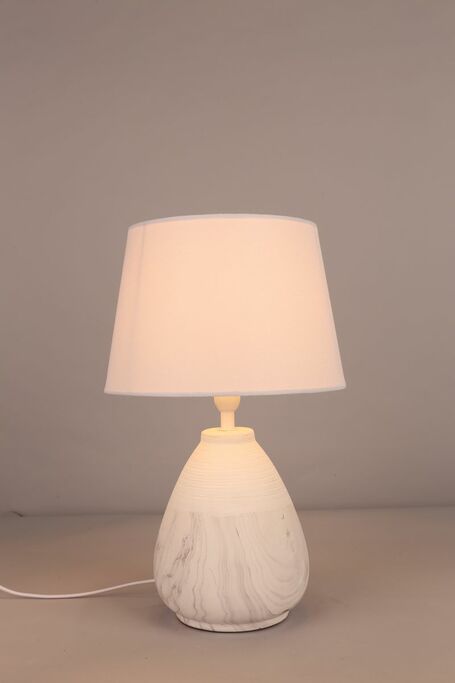 Лампа настольная OMNILUX Parisis OML-82104-01