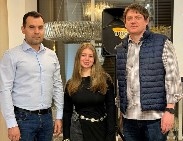 Новинки от Maytoni и презентация от Holis