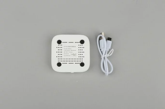 Aployt APL.0295.00.01/XYZ251D Конвертер для трековой системы Magnetic track 220