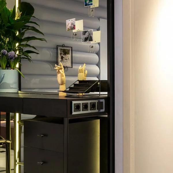 Werkel W1112008  Выключатель одноклавишный проходной (черный матовый)