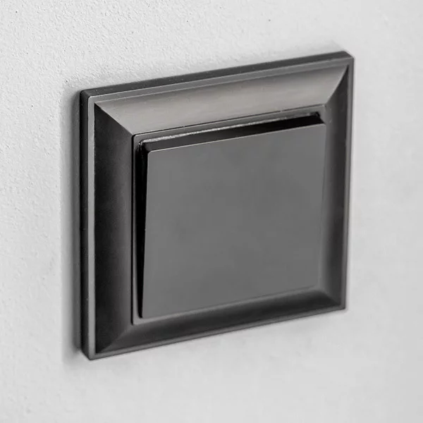 Werkel W1112008  Выключатель одноклавишный проходной (черный матовый)