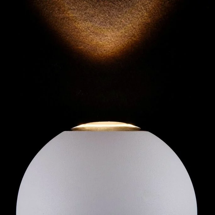 Уличный светильник MAYTONI Gansevoort O575WL-L6W