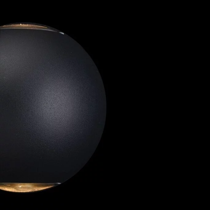 Уличный светильник MAYTONI Gansevoort O575WL-L6B