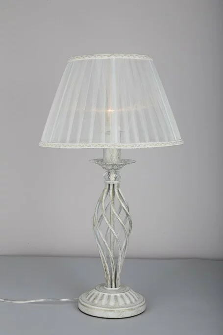 Лампа настольная OMNILUX BELLUNO OML-79104-01