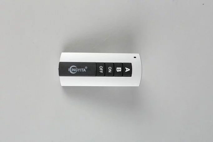 Люстра OMNILUX EMPOLI OML-00703-223