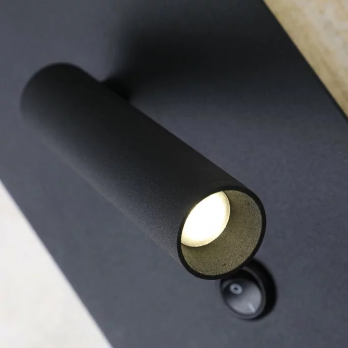 Спот FAVOURITE Illusio 2412-2W