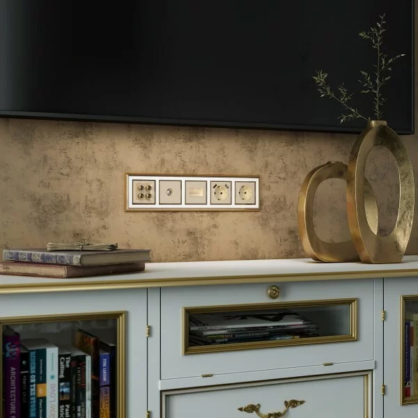 Werkel W1179511  Накладка для розетки USB (шампань)