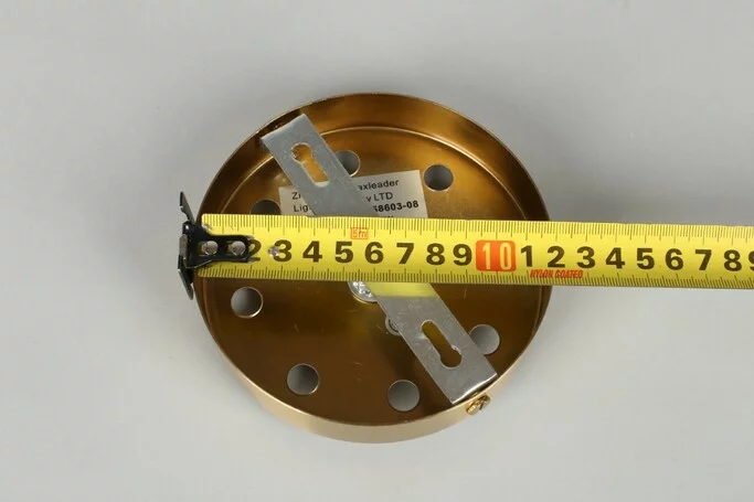 Люстра OMNILUX Camlez OML-68603-08