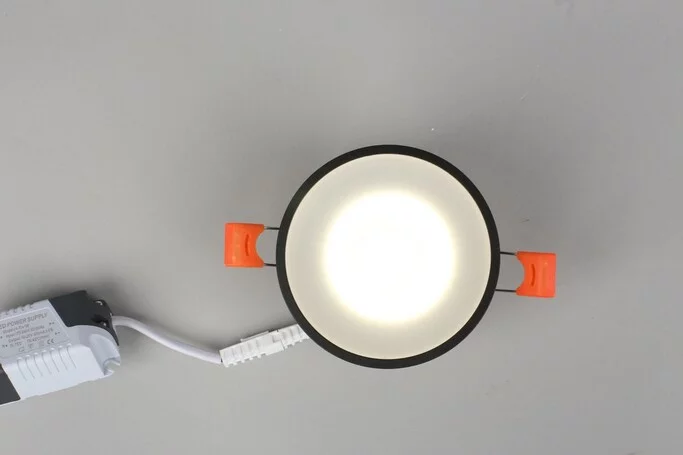 Точечный светильник OMNILUX NAPOLI OML-102719-06