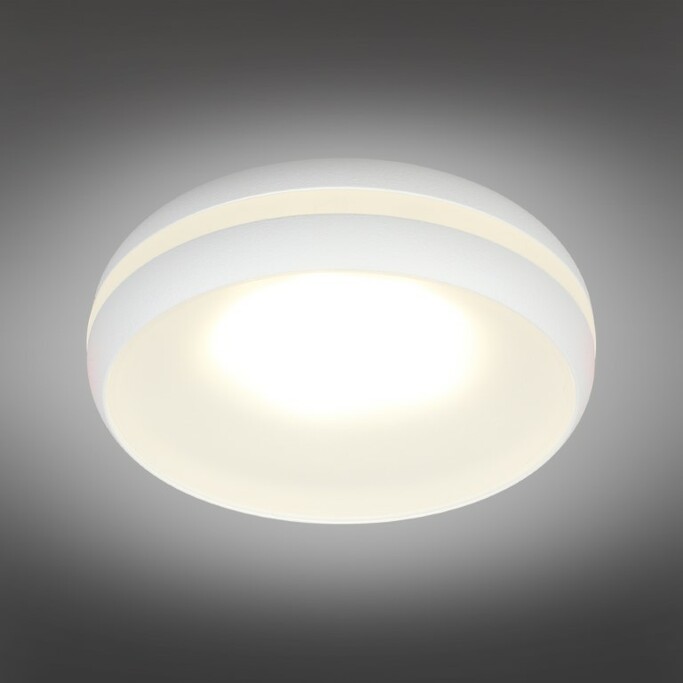 Точечный светильник OMNILUX Genova OML-102809-01