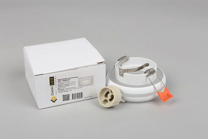 Точечный светильник OMNILUX Genova OML-102809-01