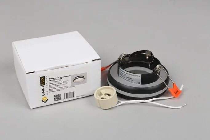 Точечный светильник OMNILUX Genova OML-102819-01