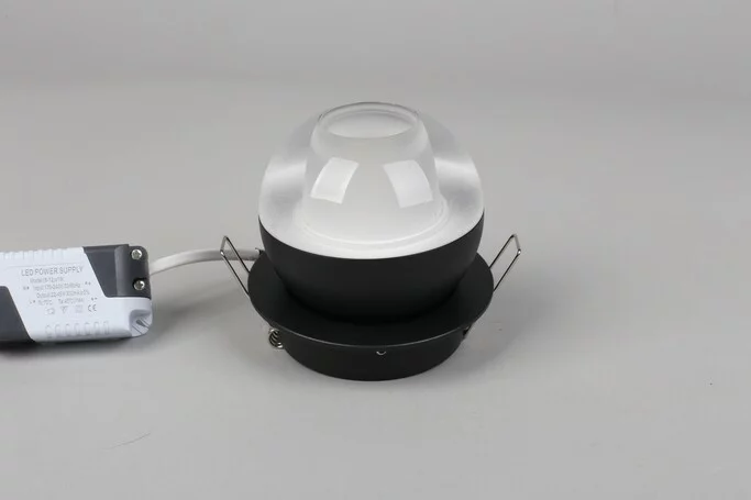 Точечный светильник OMNILUX MANTOVA OML-103019-08