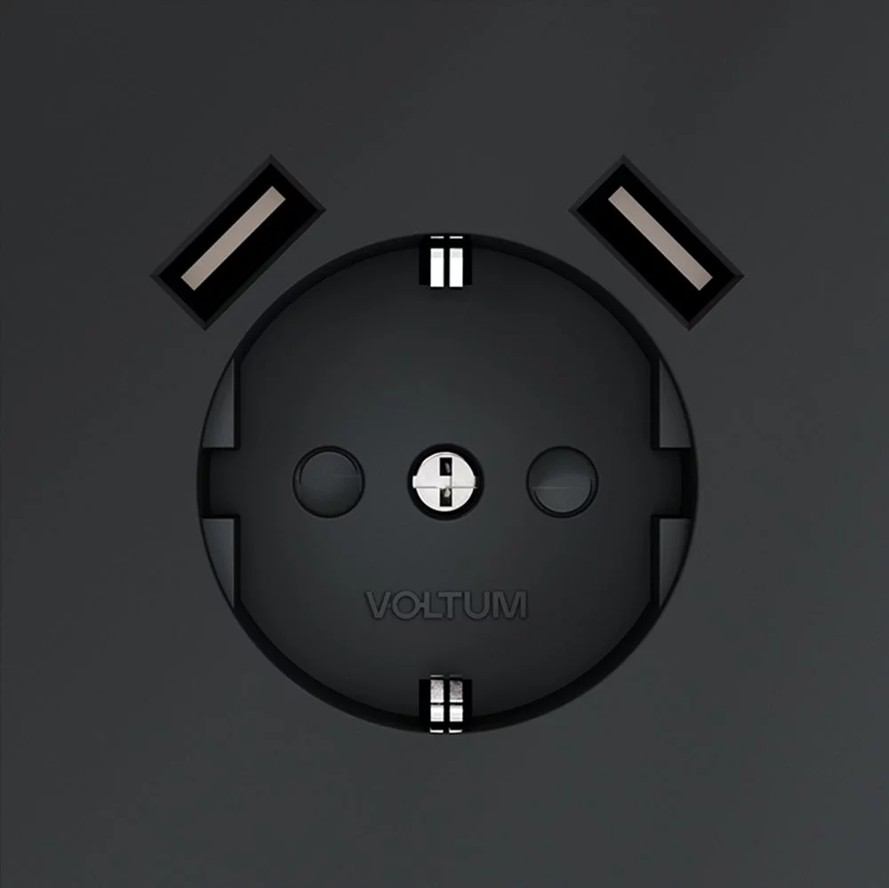 Розетка встр. VOLTUM S70 с заземлением и защитными шторками, 16А, с USB, A+A, (графит) VLS040407