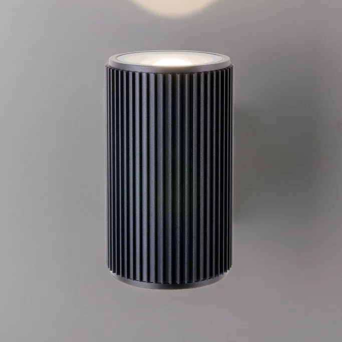 Уличный светильник ELEKTROSTANDART Strict 1404 TECHNO