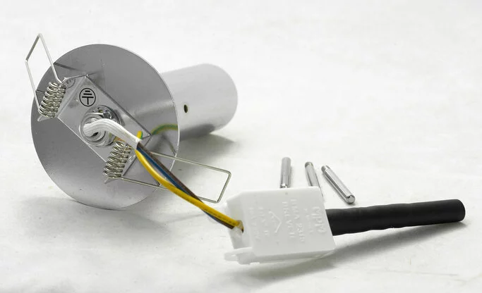 Точечный светильник LUSSOLE LEINELL LSP-9551