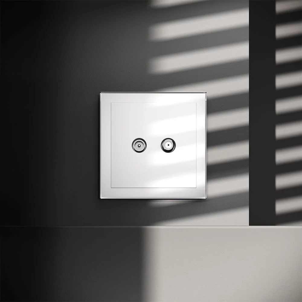 Розетка телевизионнная встраиваемая VOLTUM S70 оконечная TV+SAT, (белый глянцевый) VLS060401