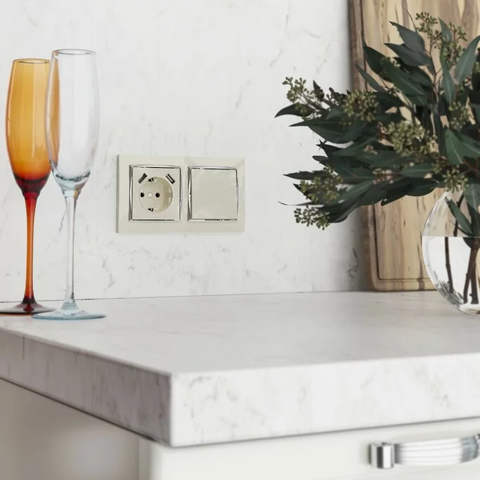 Werkel W1112003  Выключатель одноклавишный проходной (слоновая кость)