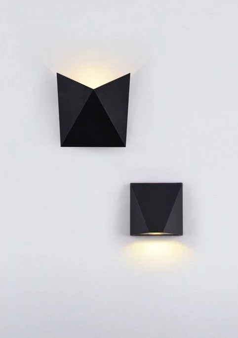 Уличный светильник MAYTONI Beekman O802WL-L7B