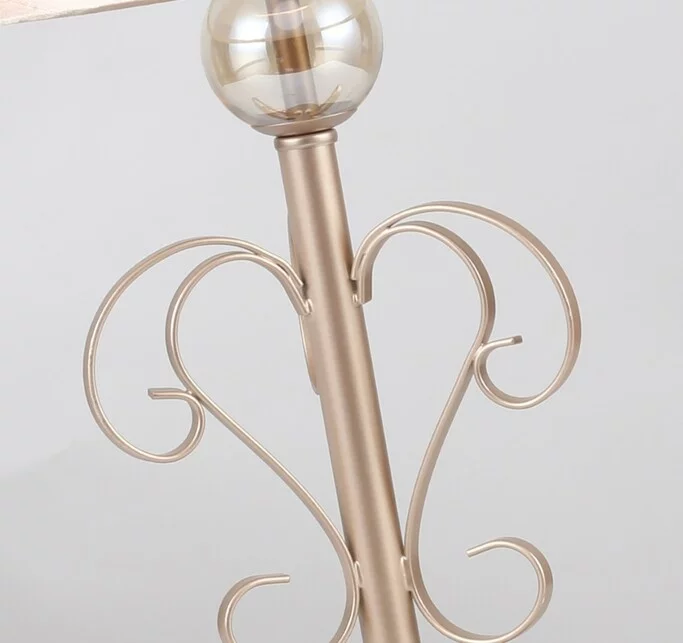 Лампа настольная FAVOURITE Teneritas 2553-1T