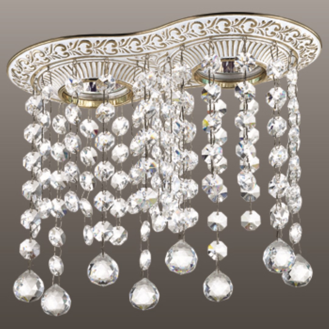 Точечный светильник NOVOTECH GRAPE 370019