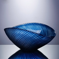 Ваза Cloyd MUSSEL Vase   выс. 12 см - синее стекло (арт.50034)