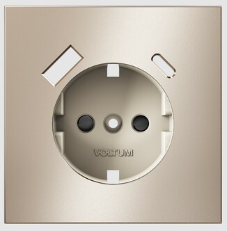 Voltum Накладка для розетки с зазем и защитными шторками, с USB A+C, S70 Metal (платина) VLSM001010