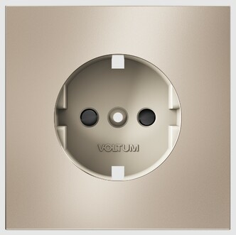 Voltum Накладка для розетки с заземлением и защитными шторками, S70 Metal (платина) VLSM000710