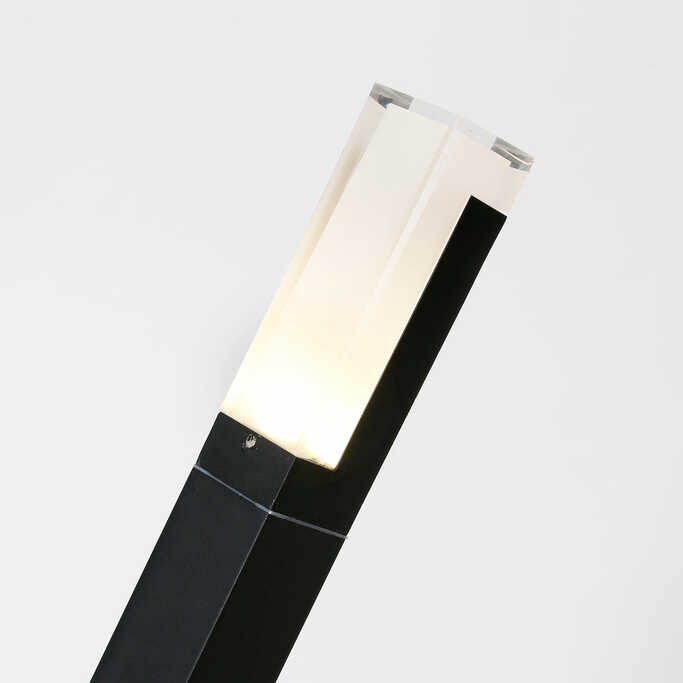 Уличный светильник FAVOURITE Pillar 2861-1F