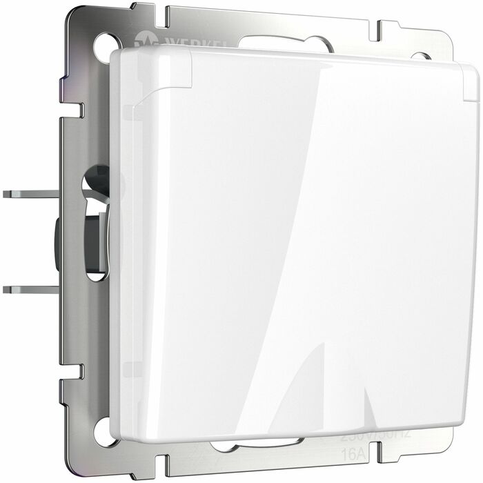 Werkel W1171201  Розетка влагозащ. с зазем. с защит. крышкой и шторками (белый)